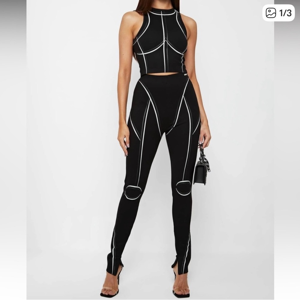 Maniere De Voir Black and White Women's Leggings